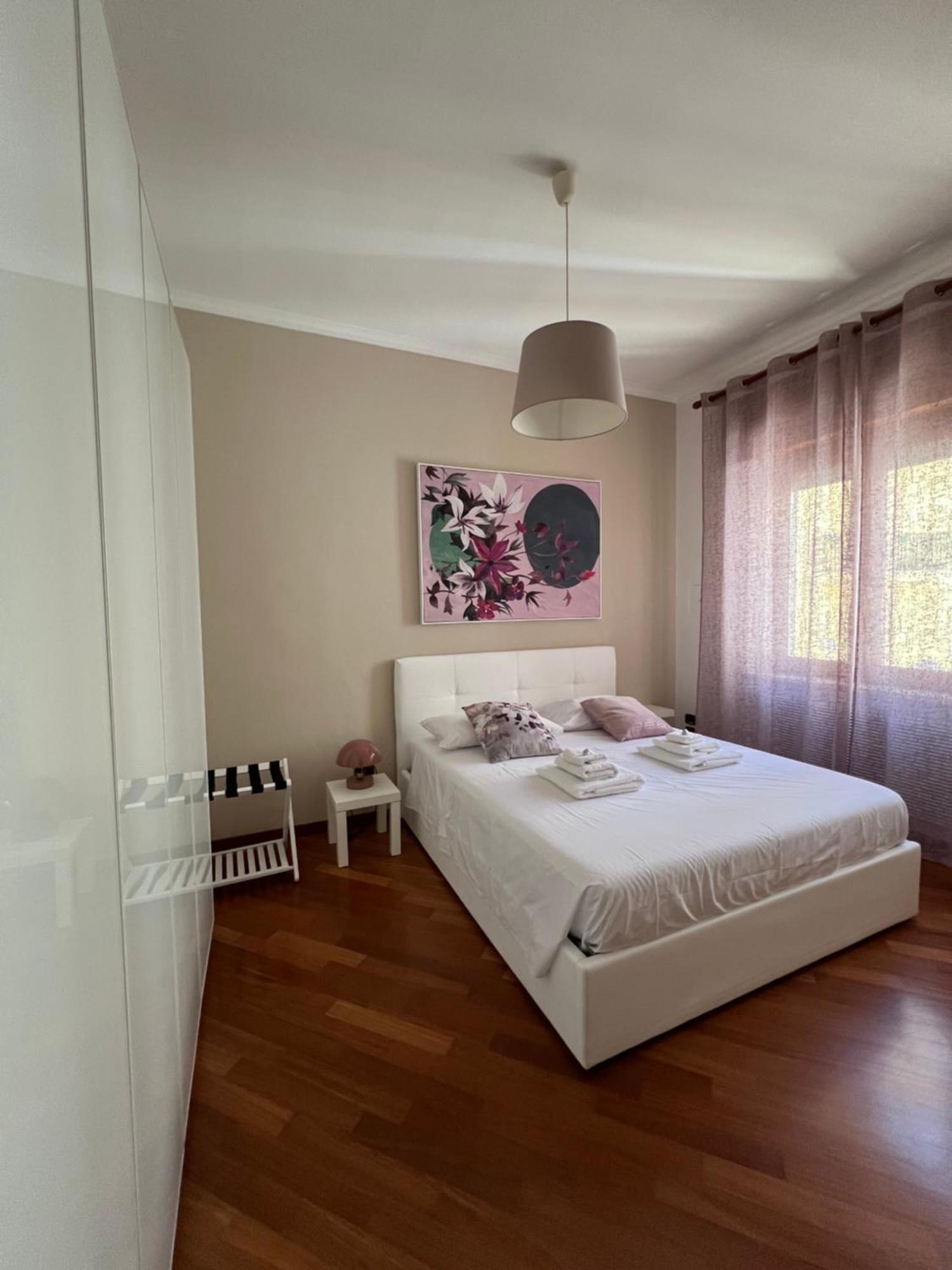 Revis 84 Apartment เนเปิลส์ ภายนอก รูปภาพ