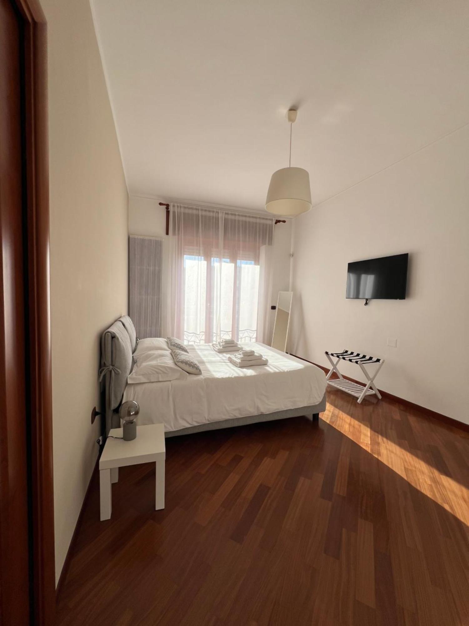 Revis 84 Apartment เนเปิลส์ ภายนอก รูปภาพ